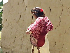 Zoya Bhatti Dress Change Village Life Desi Girhot Sexy